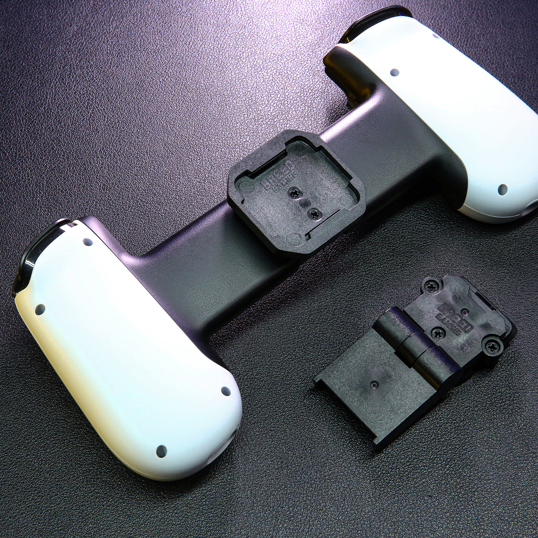 Bracket & Adjustable Kickstand: Backbone One & Razer Kishi V2