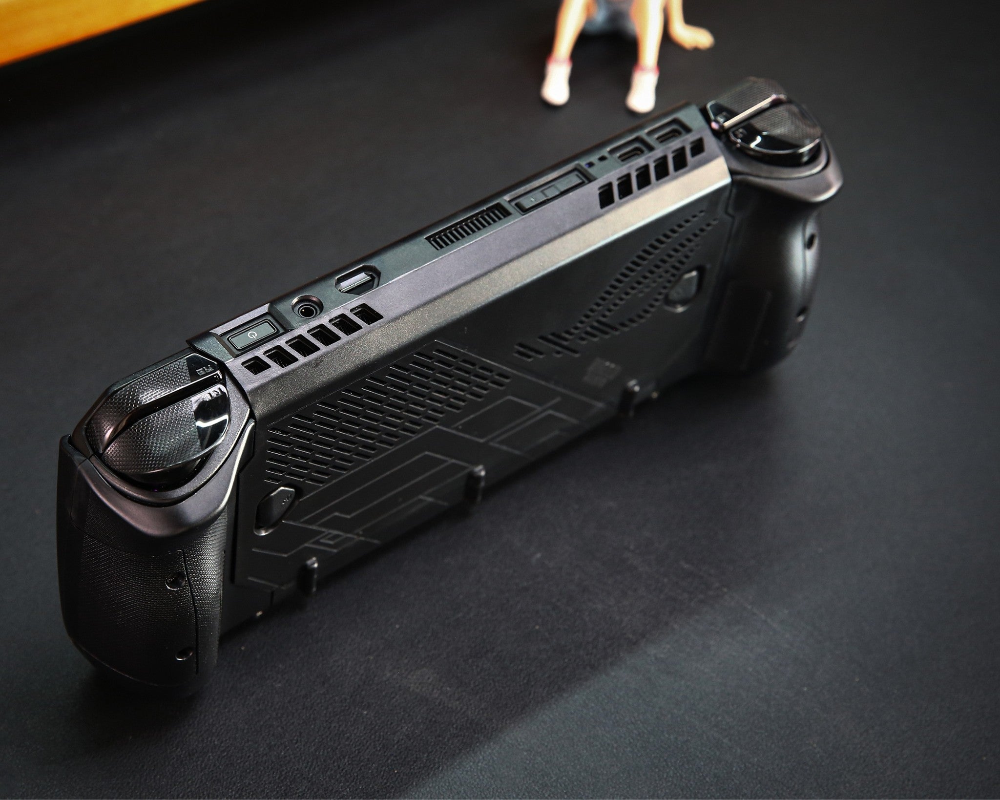 Ergonomic_Comfort_Grips_Convertible_Protective_Case_for_ASUS_ROG_ALLY_X_full_case_protection