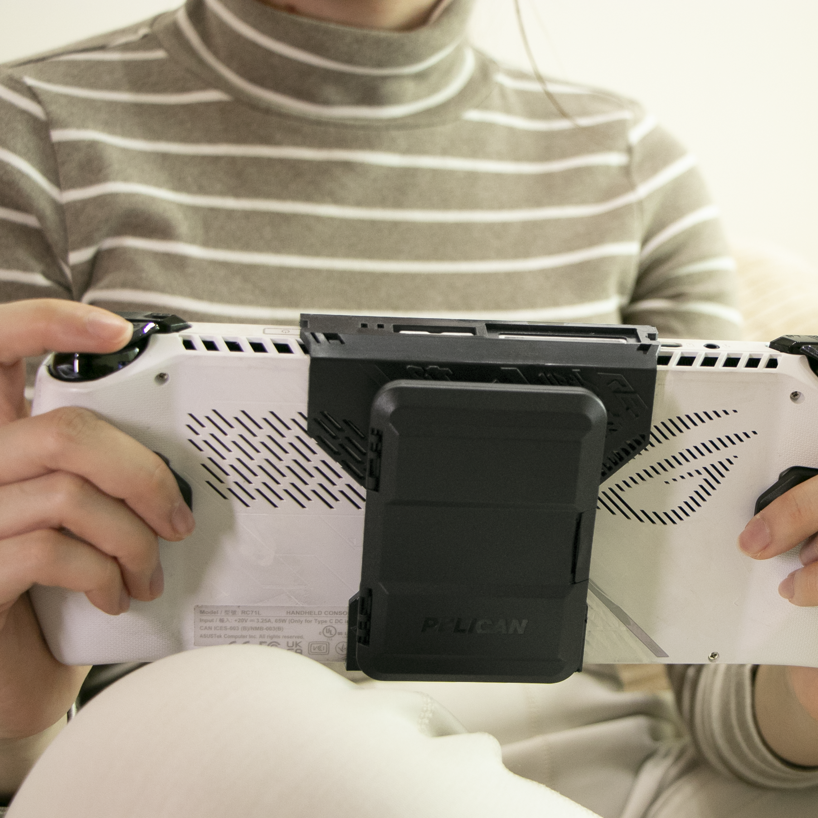 Full Bracket Attachment Bundle:  ASUS ROG Ally Z1 Extreme