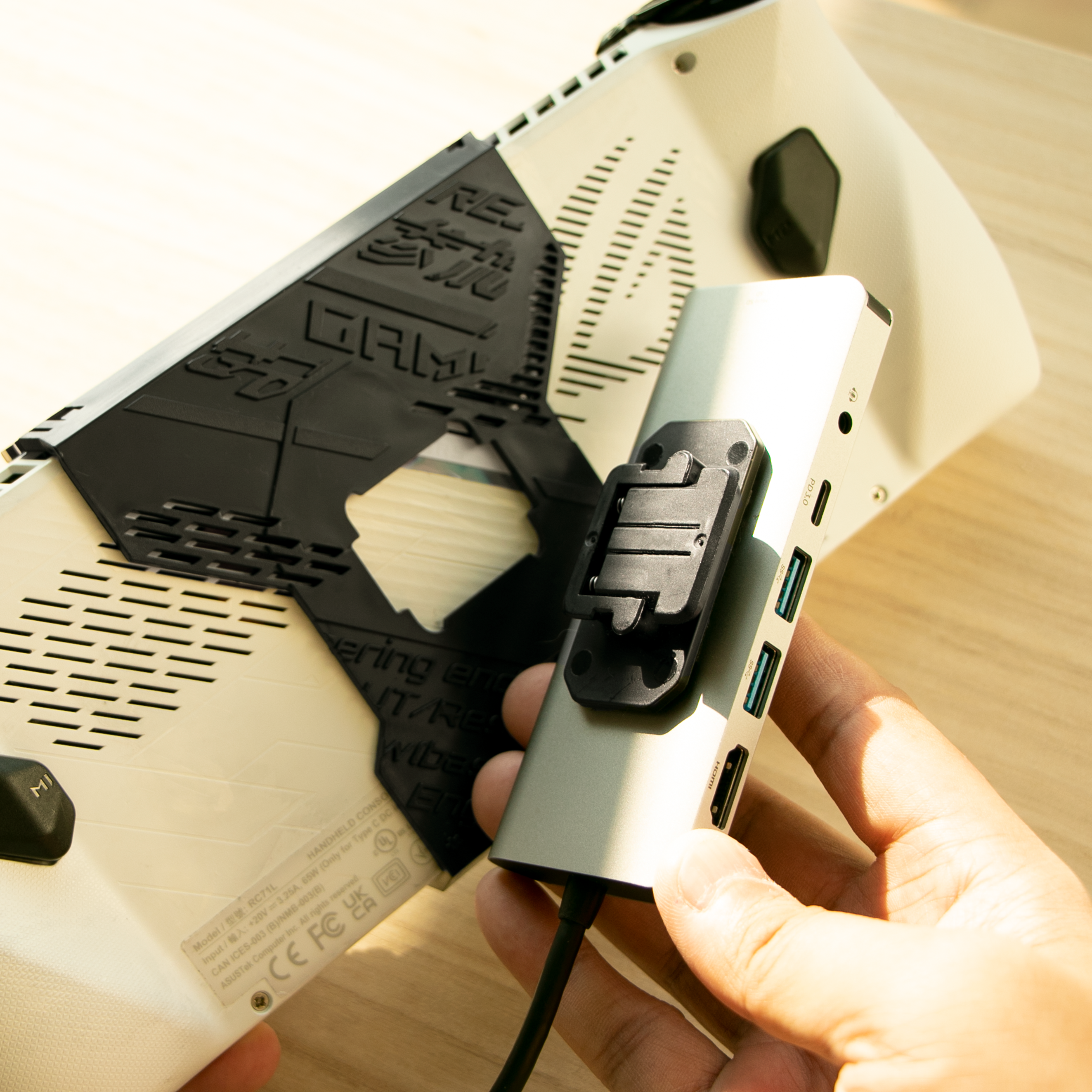 Full Bracket Attachment Bundle:  ASUS ROG Ally Z1 Extreme