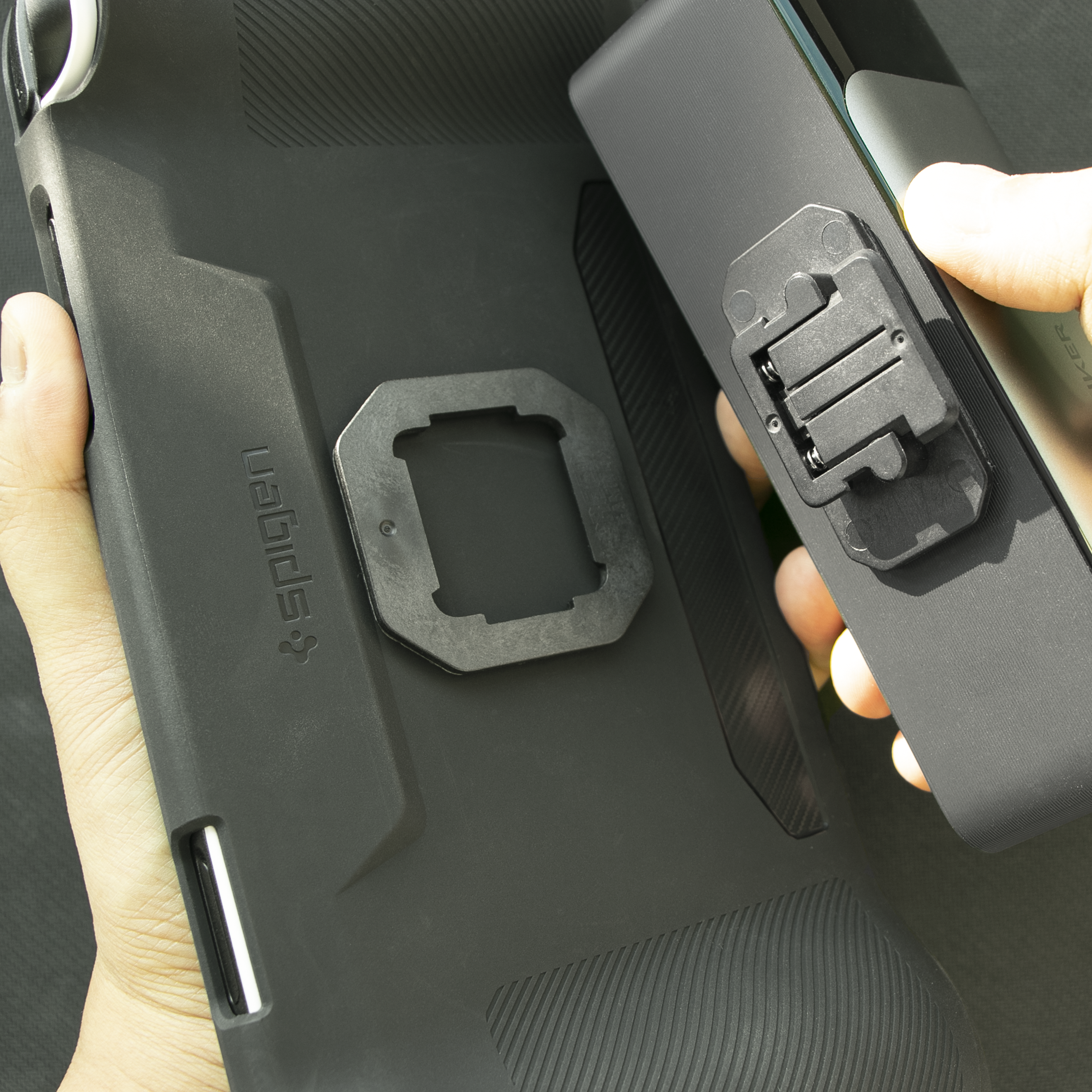 Full Bracket Attachment Bundle: Logitech G Cloud