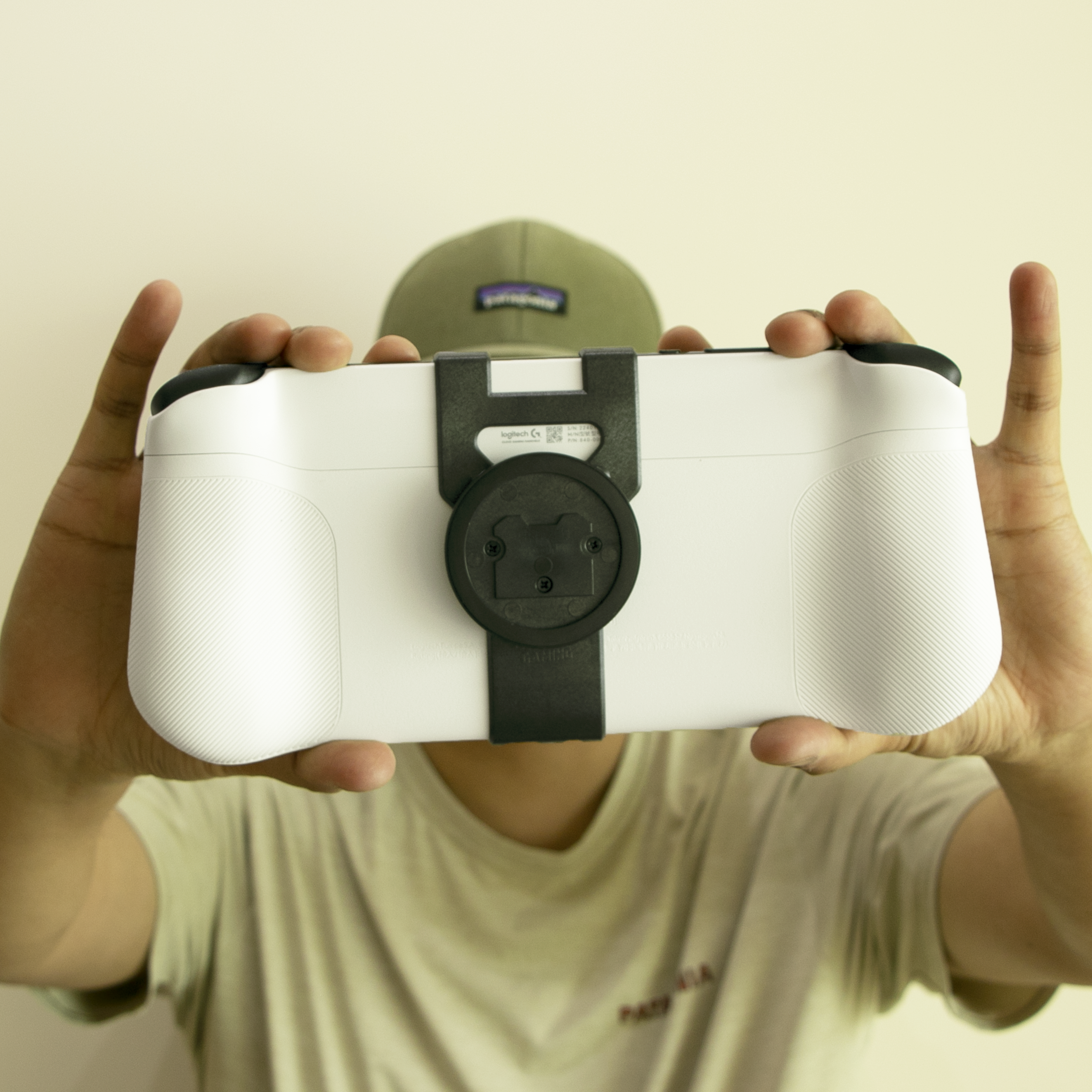 Full Bracket Attachment Bundle: Logitech G Cloud