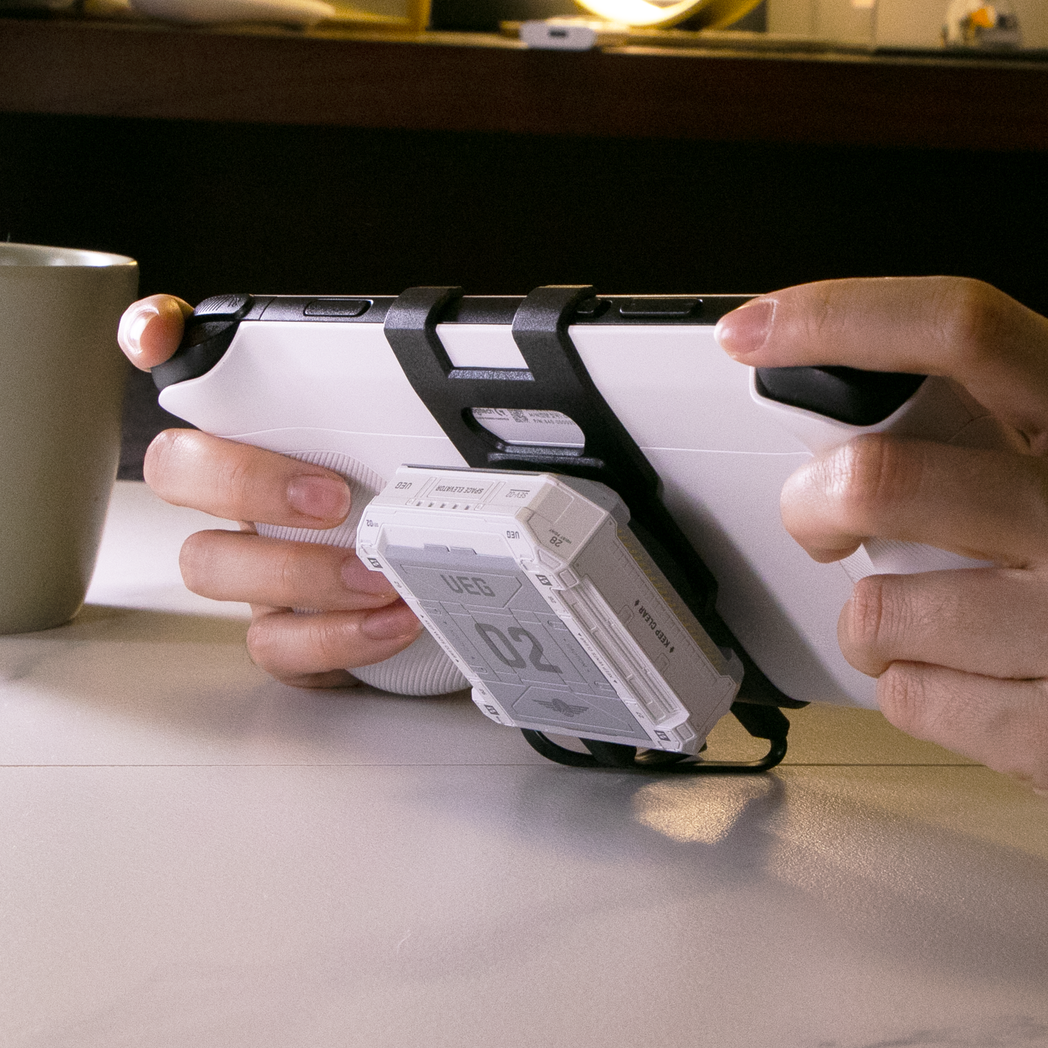 Full Bracket Attachment Bundle: Logitech G Cloud