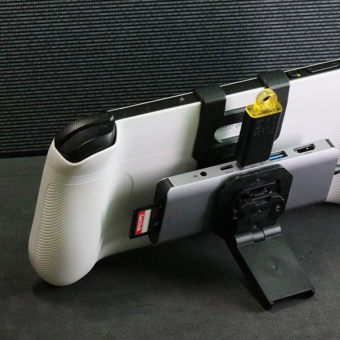 Full Bracket Attachment Bundle: Logitech G Cloud