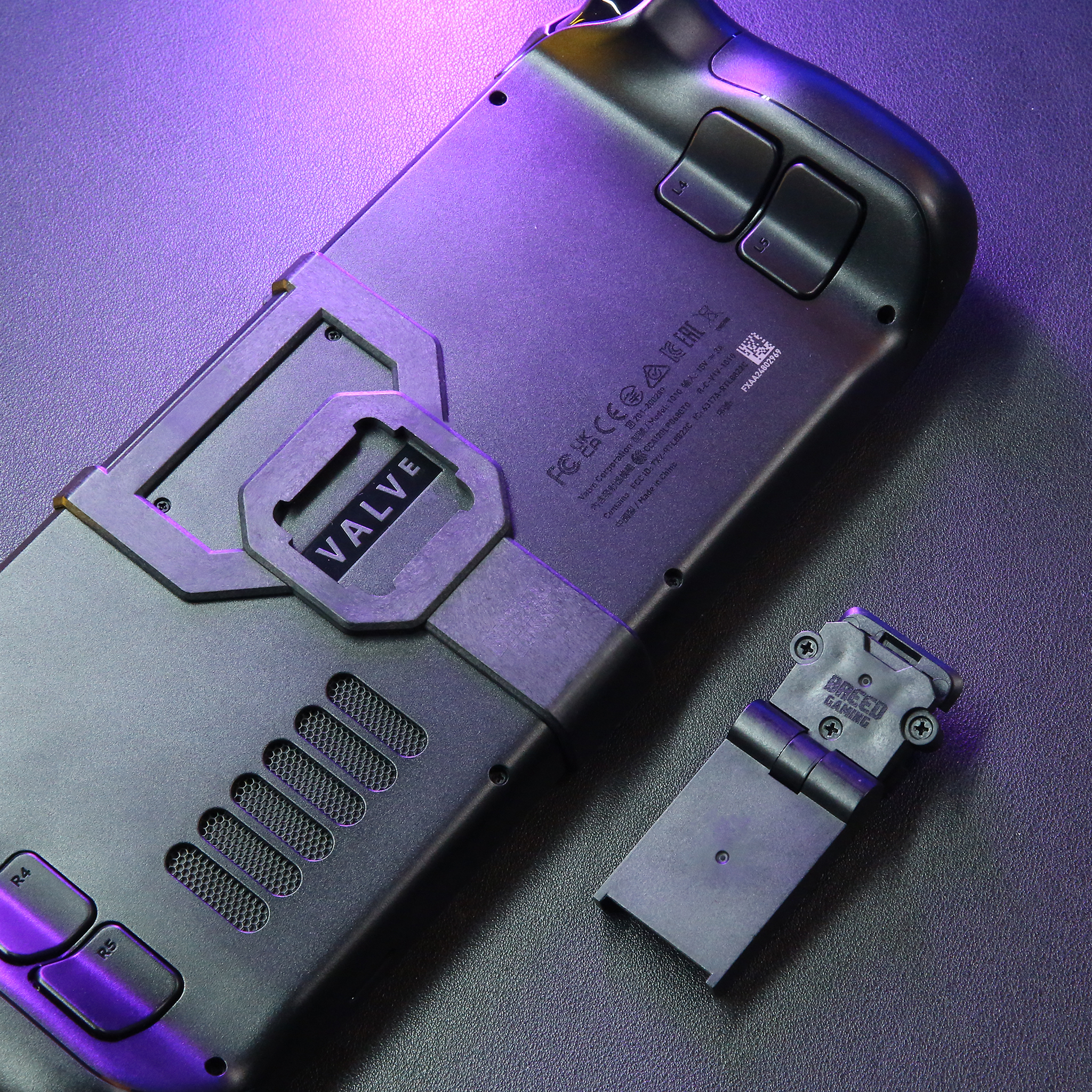 Bracket & Adjustable Kickstand: Valve Steam Deck